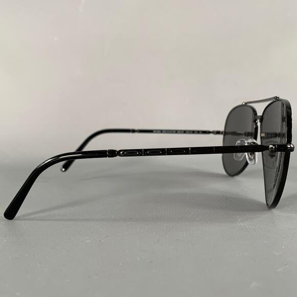 RAY-BAN New Aviator Black Metal Sunglasses - Picture 2 of 7